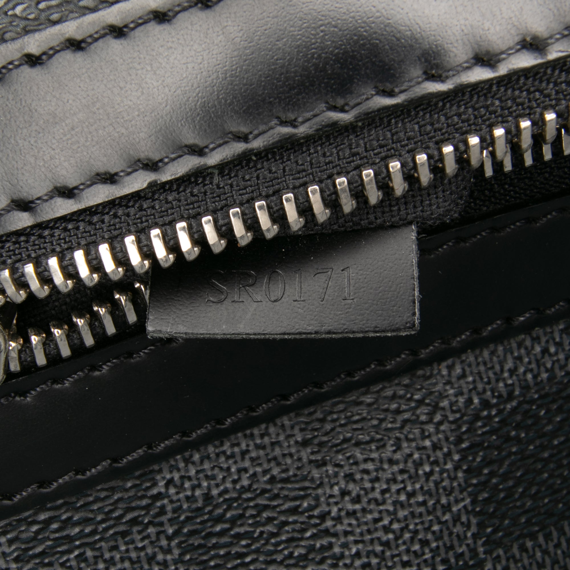 Louis Vuitton Damier Graphite Mick MM