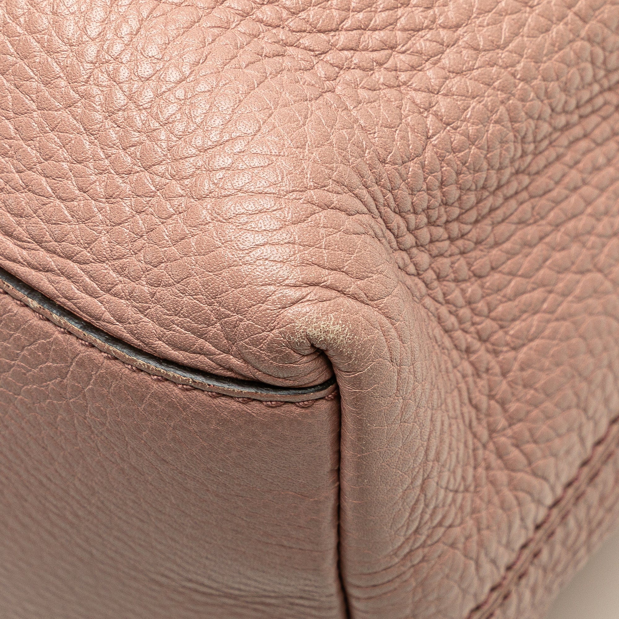 Gucci Medium Calfskin Soho Chain Tote
