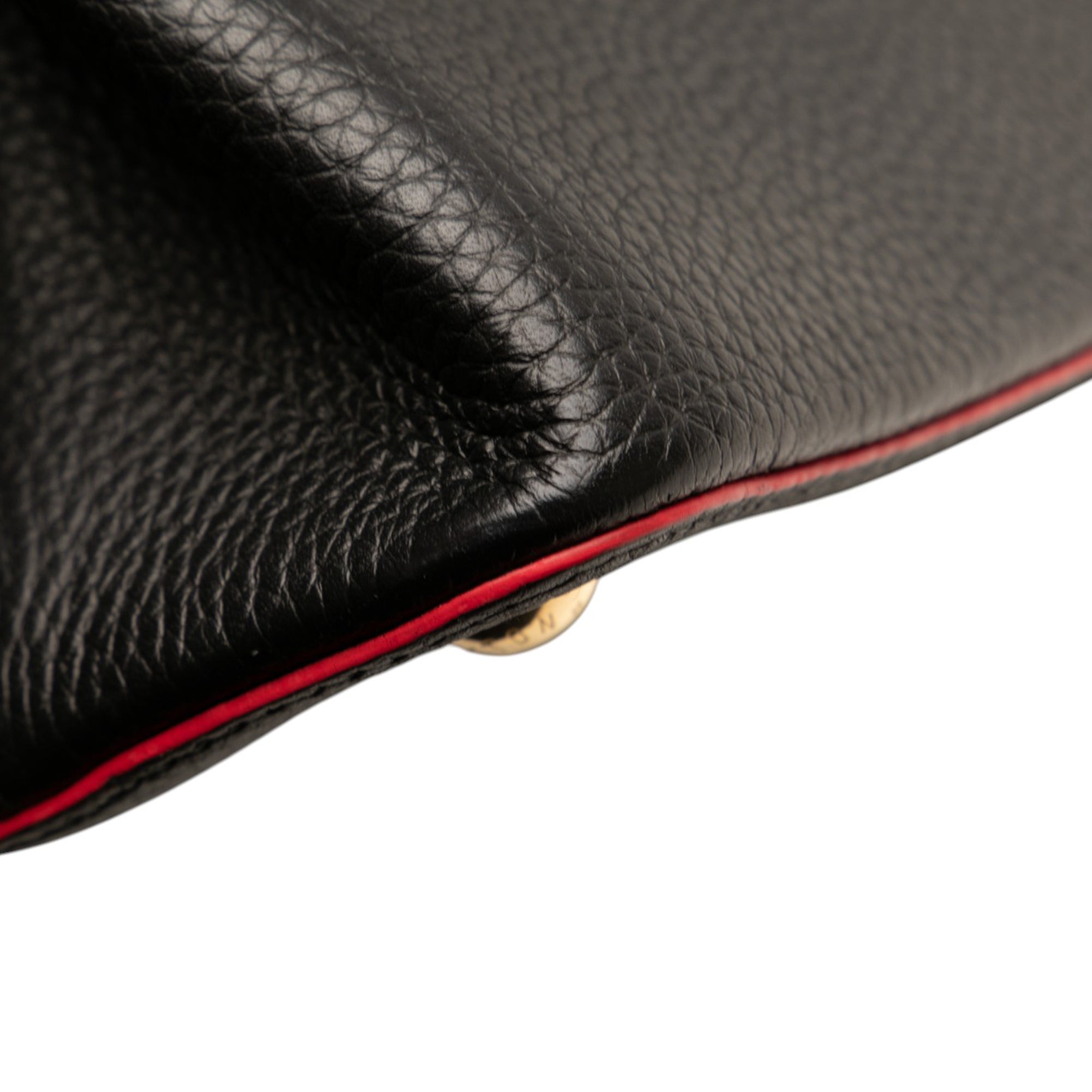 Louis Vuitton Taurillon Capucines MM