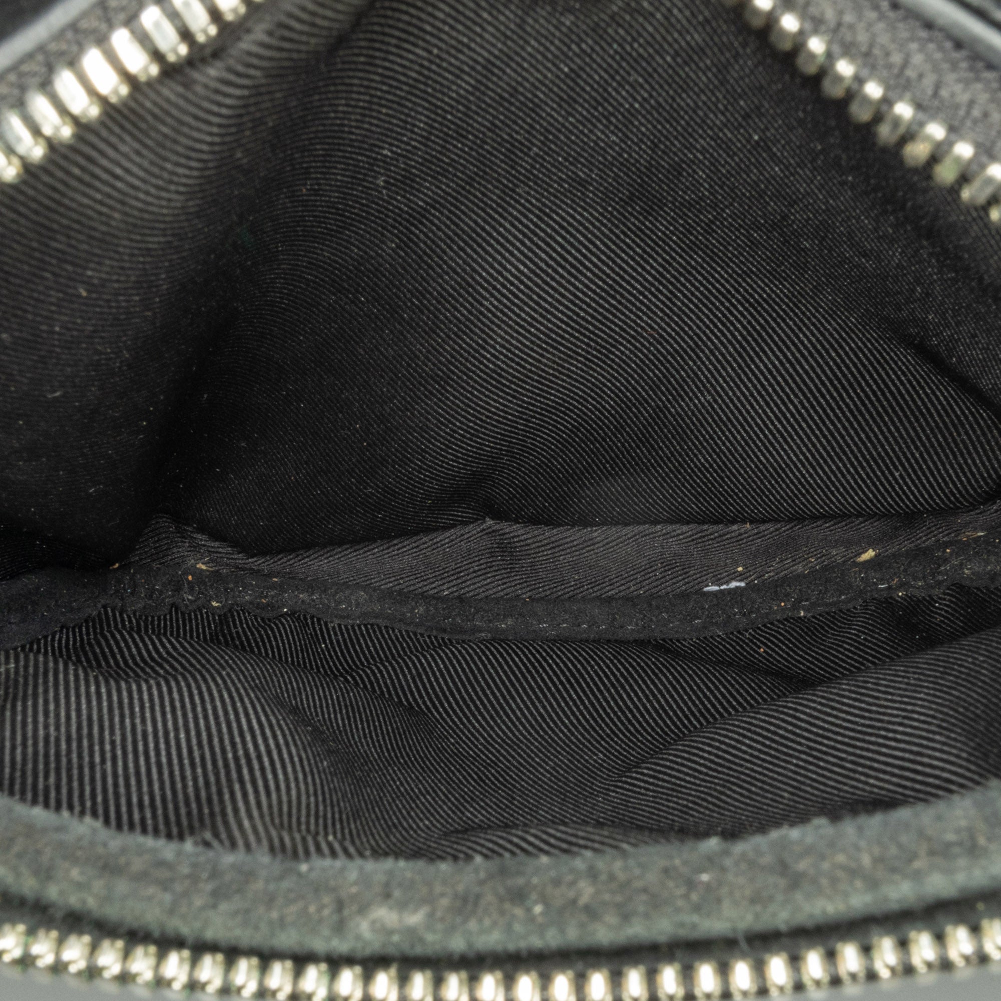 Louis Vuitton Damier Graphite 3D Amazone Sling Bag