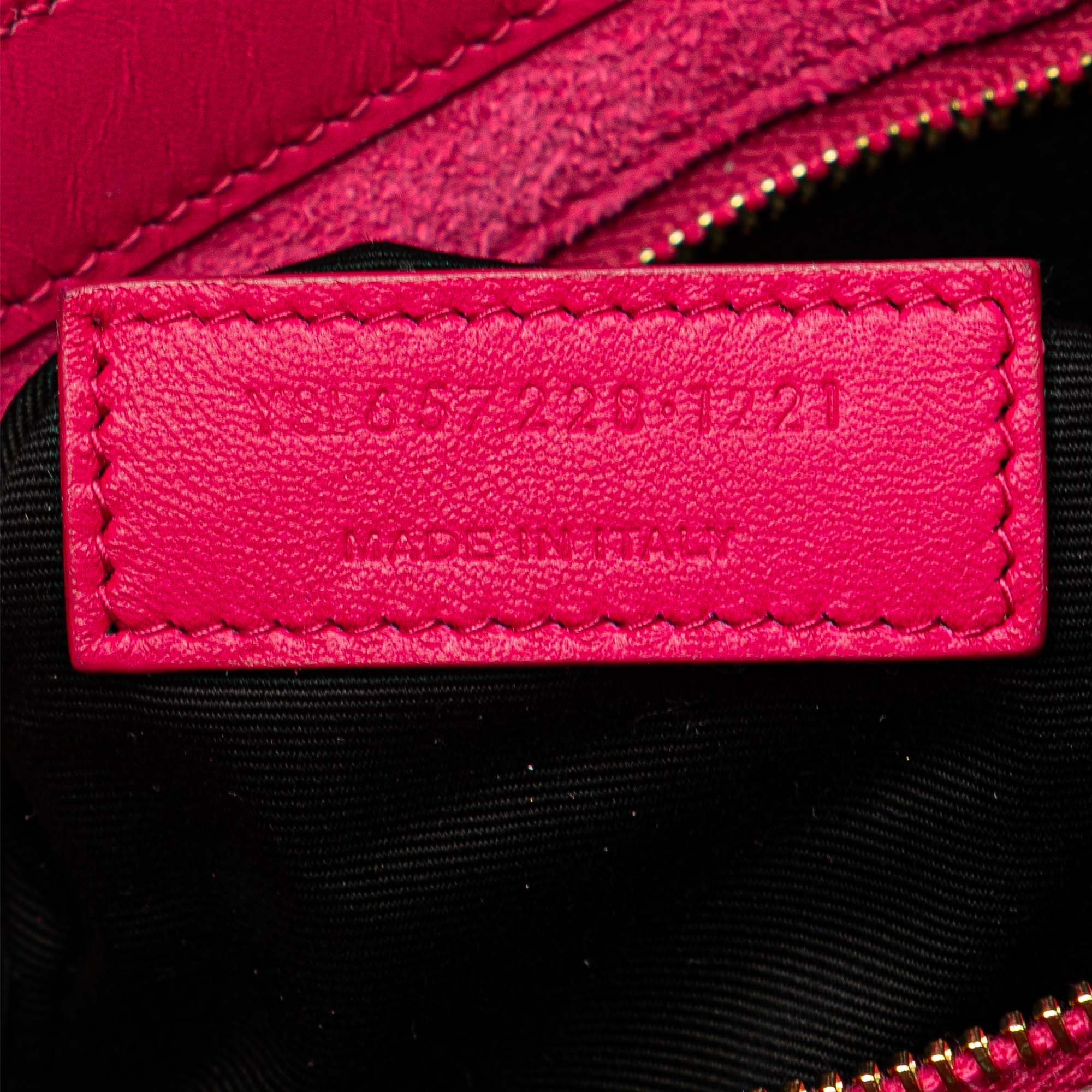 Saint Laurent Smooth Calfskin Le 5 a 7