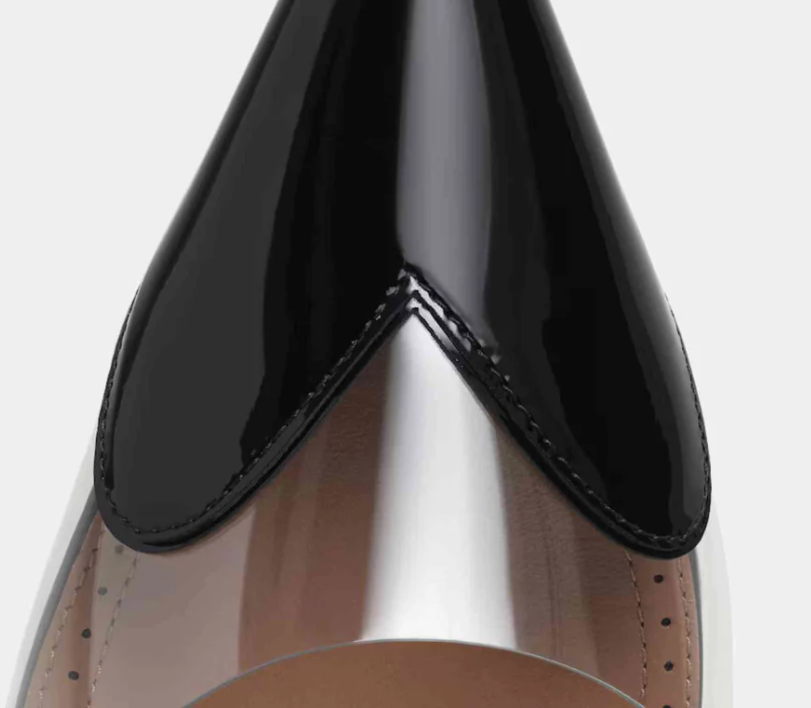 Alaïa Le Coeur Slingbacks In Patent Lambskin Black