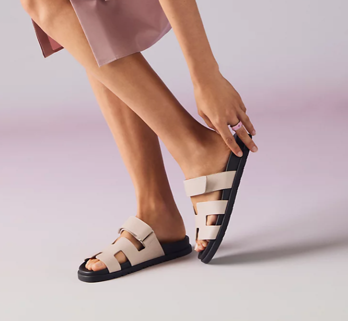Hermès Chypre Sandal Epsom Calfskin Rose Porcelaine