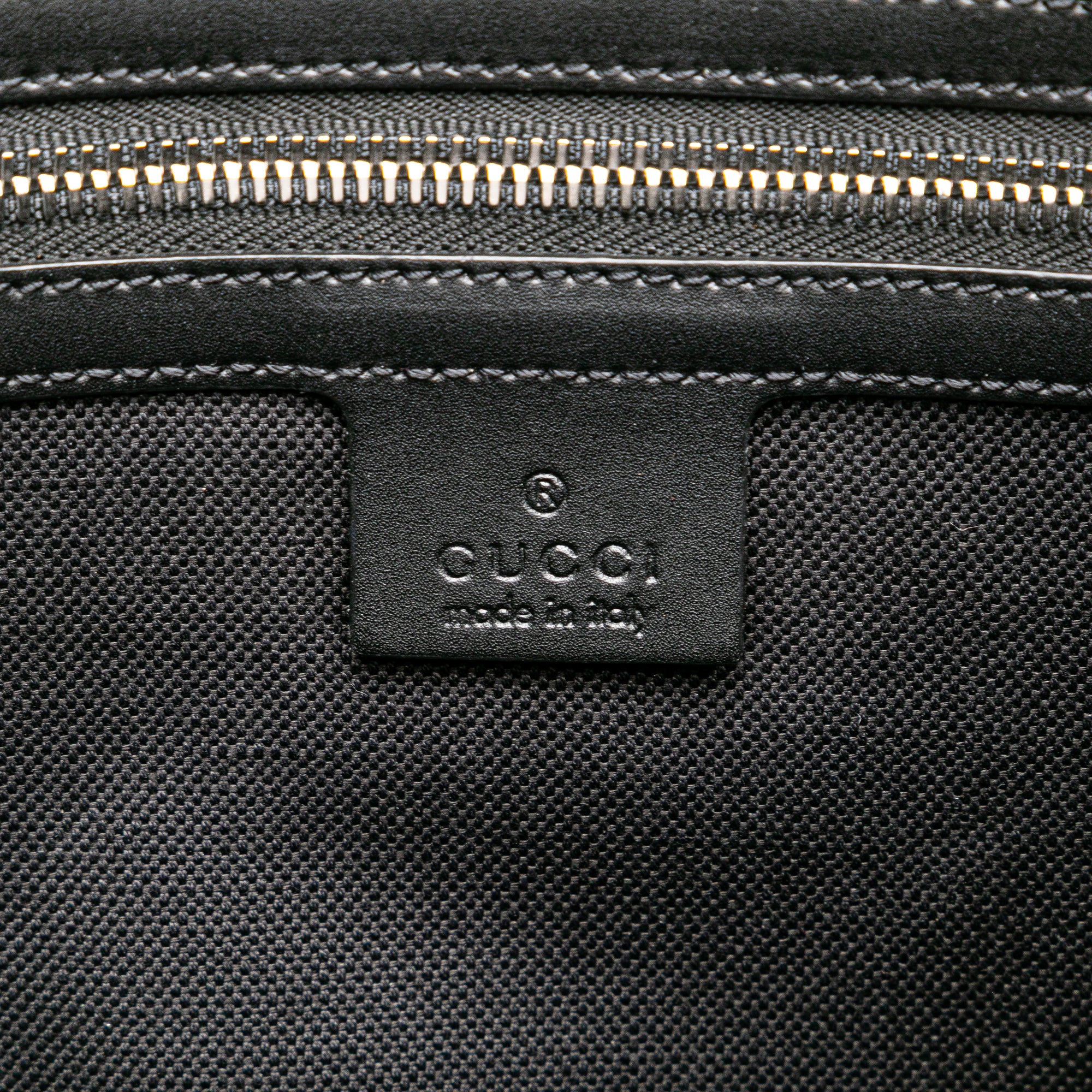 GG Supreme Web Crossbody