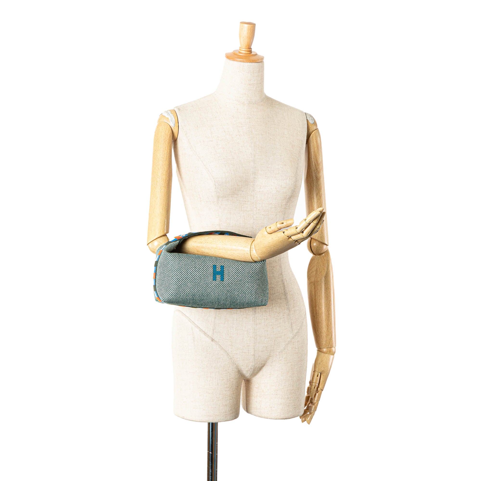 Small Wool Bride A Brac H Natte Case