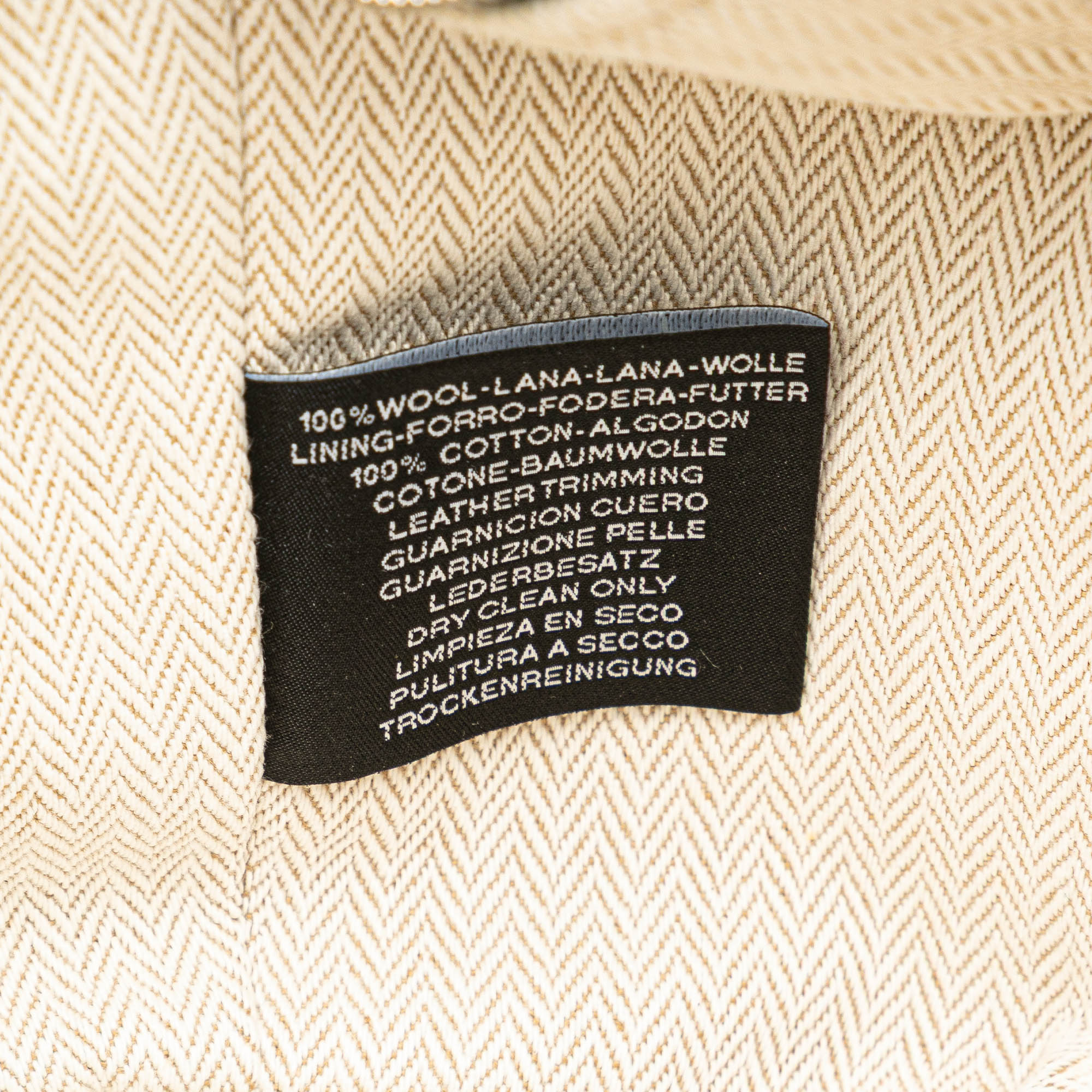 Small Wool Bride A Brac H Natte Case