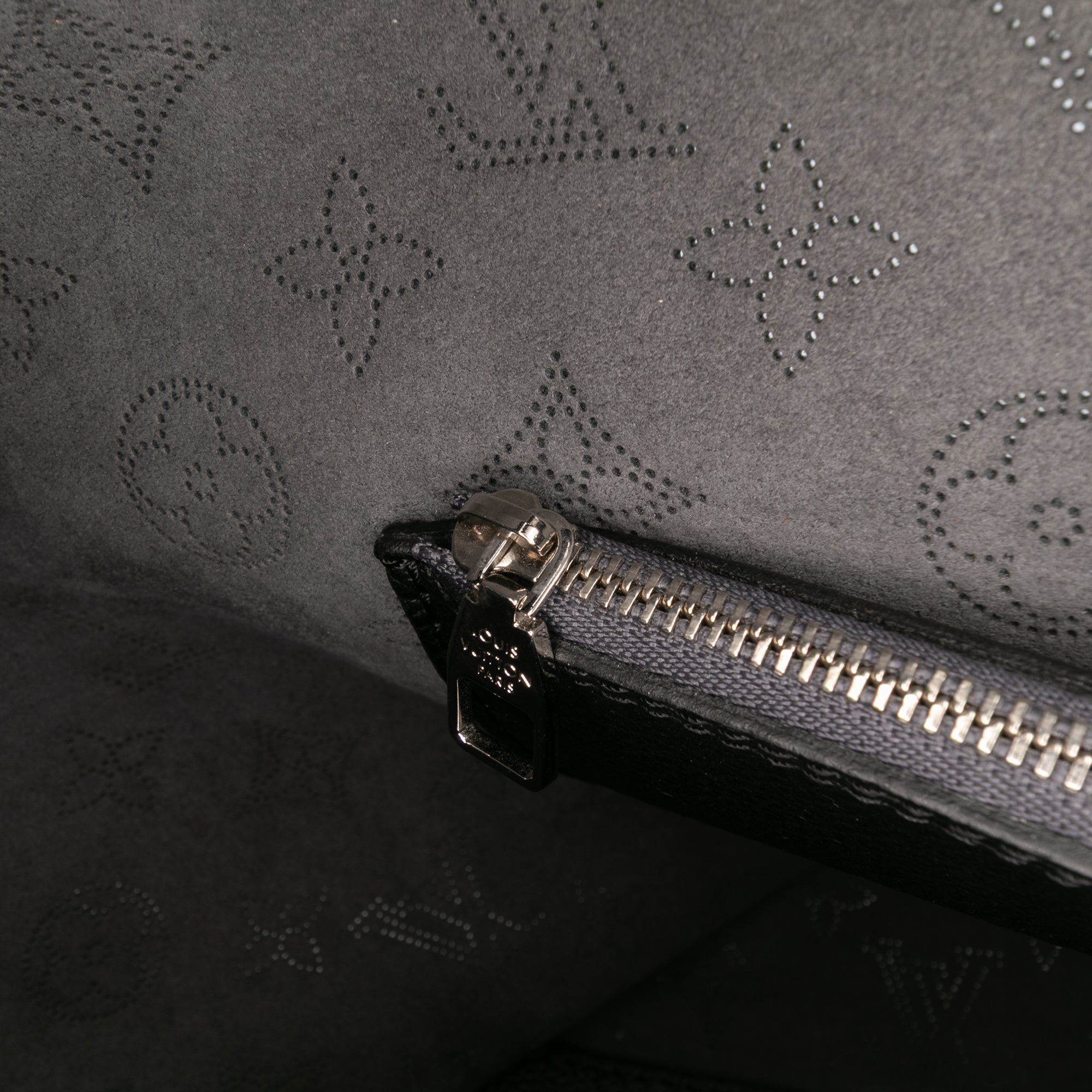 Monogram Mahina Carmel