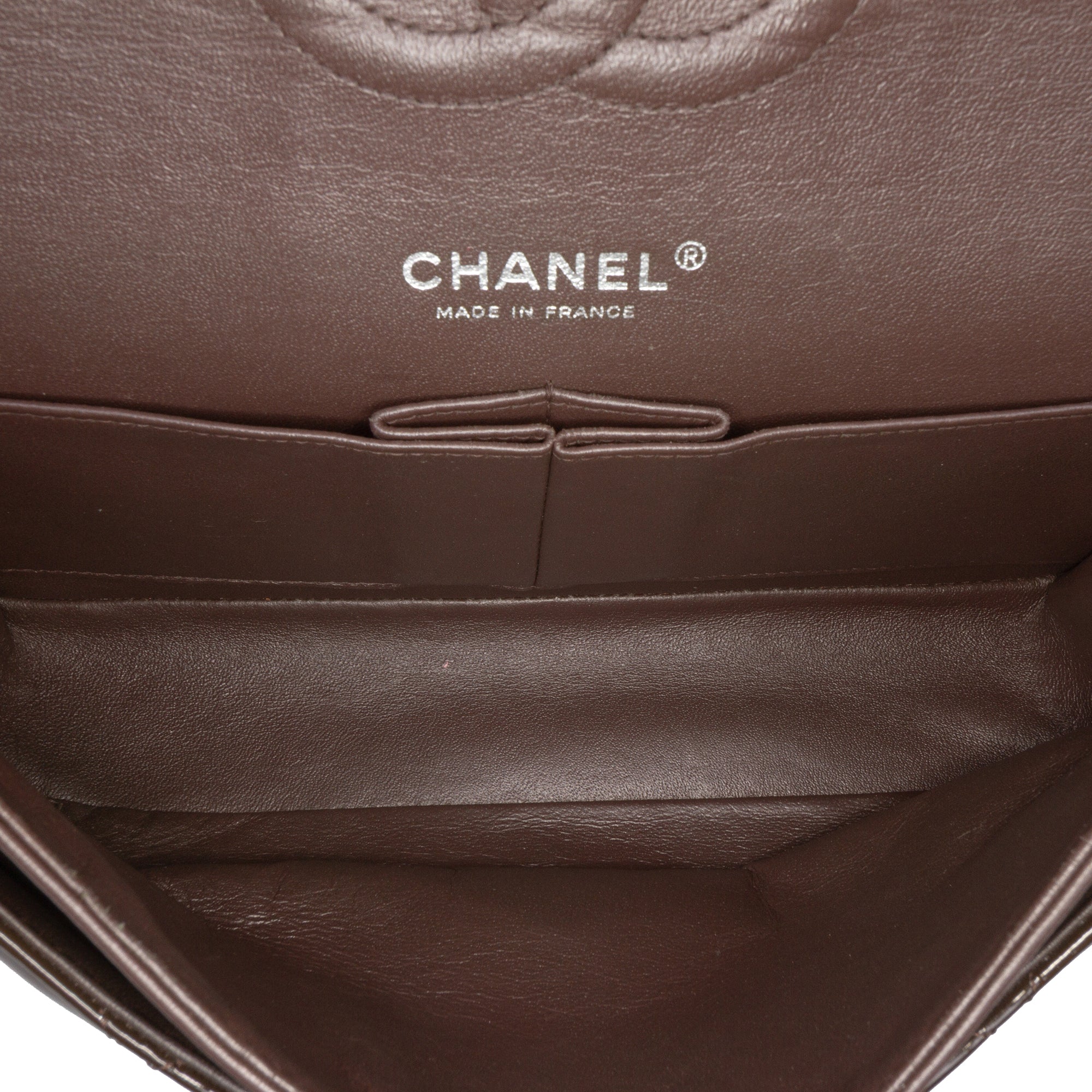 Medium Classic Patent Double Flap