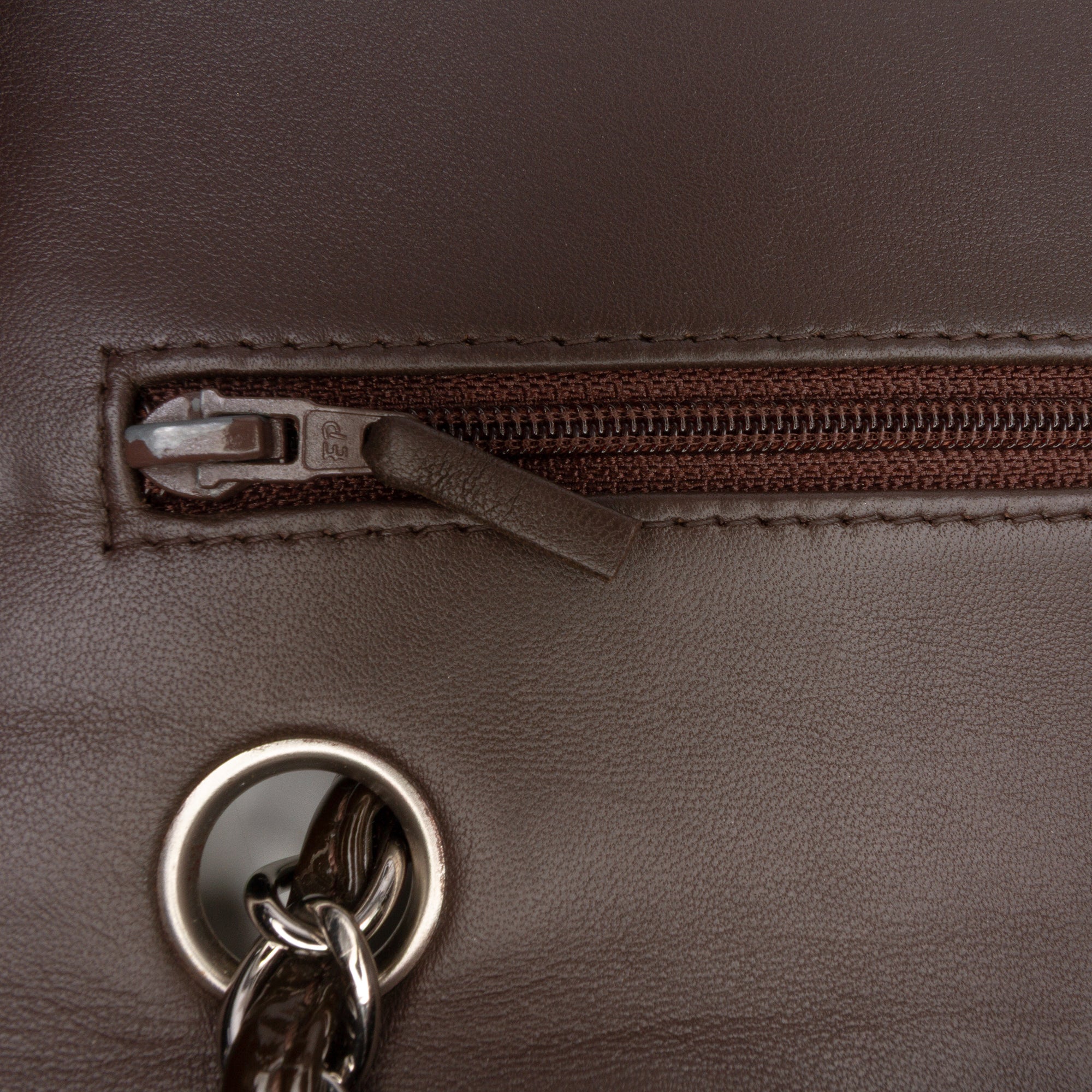 Medium Classic Patent Double Flap