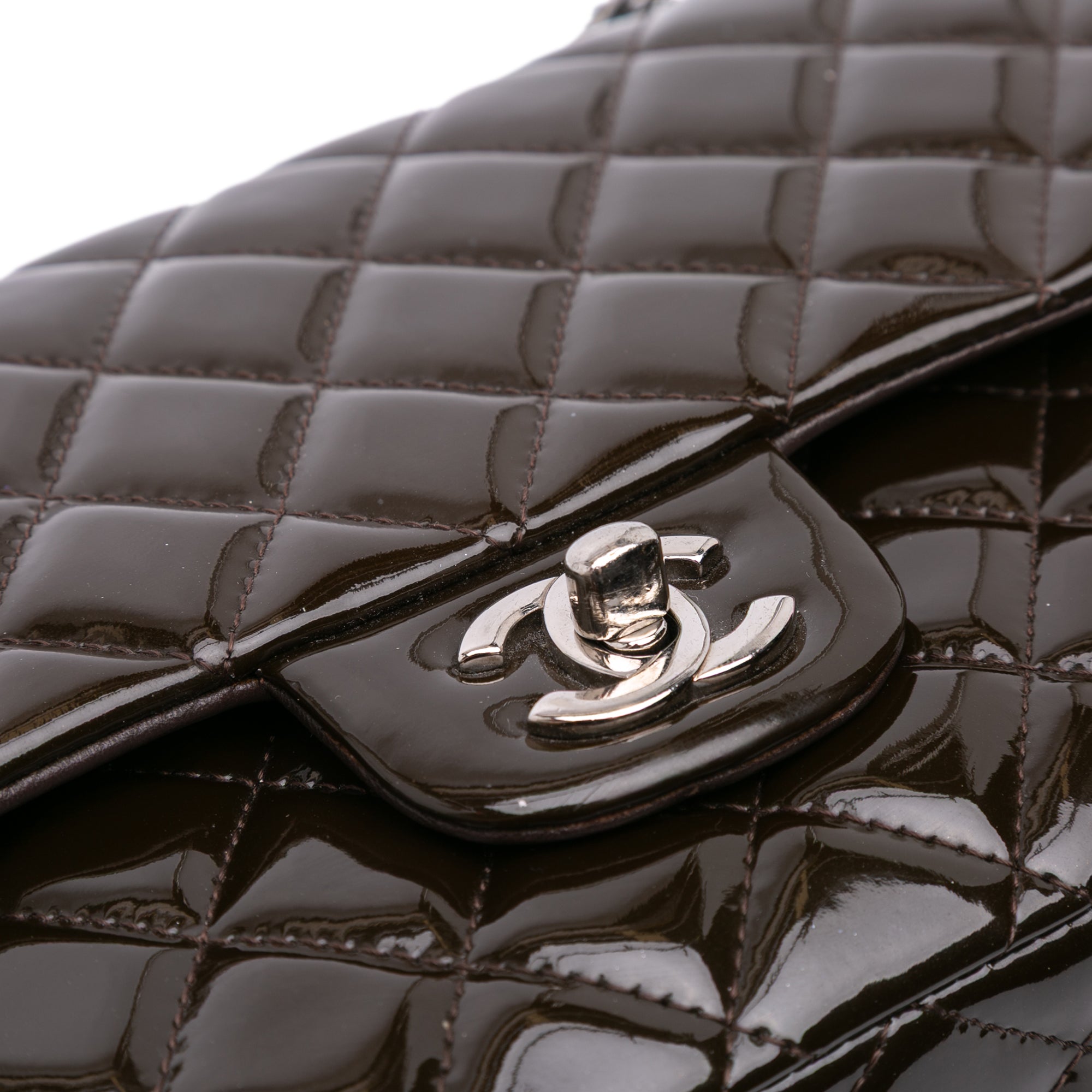 Medium Classic Patent Double Flap