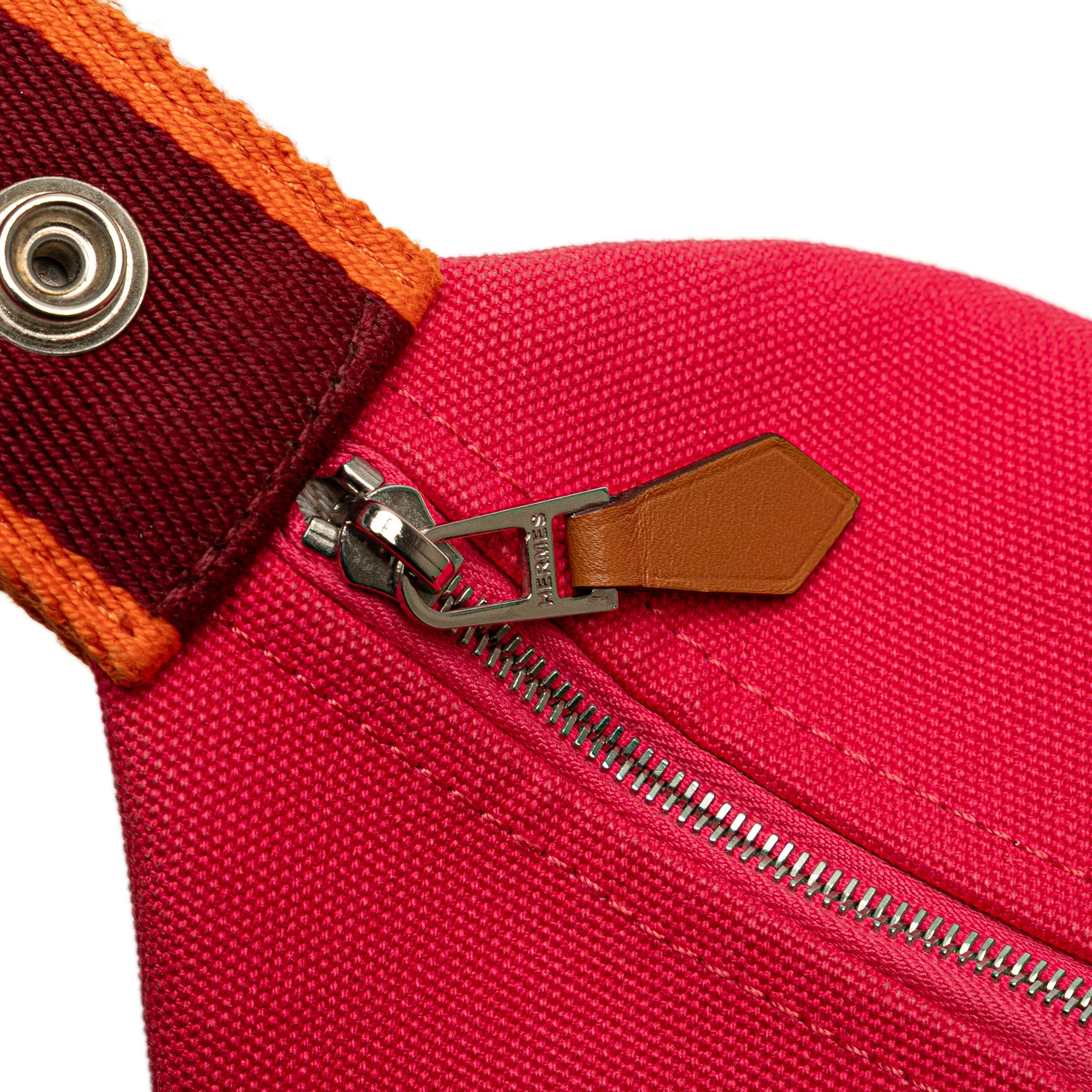 Small Canvas Bride A Brac Case