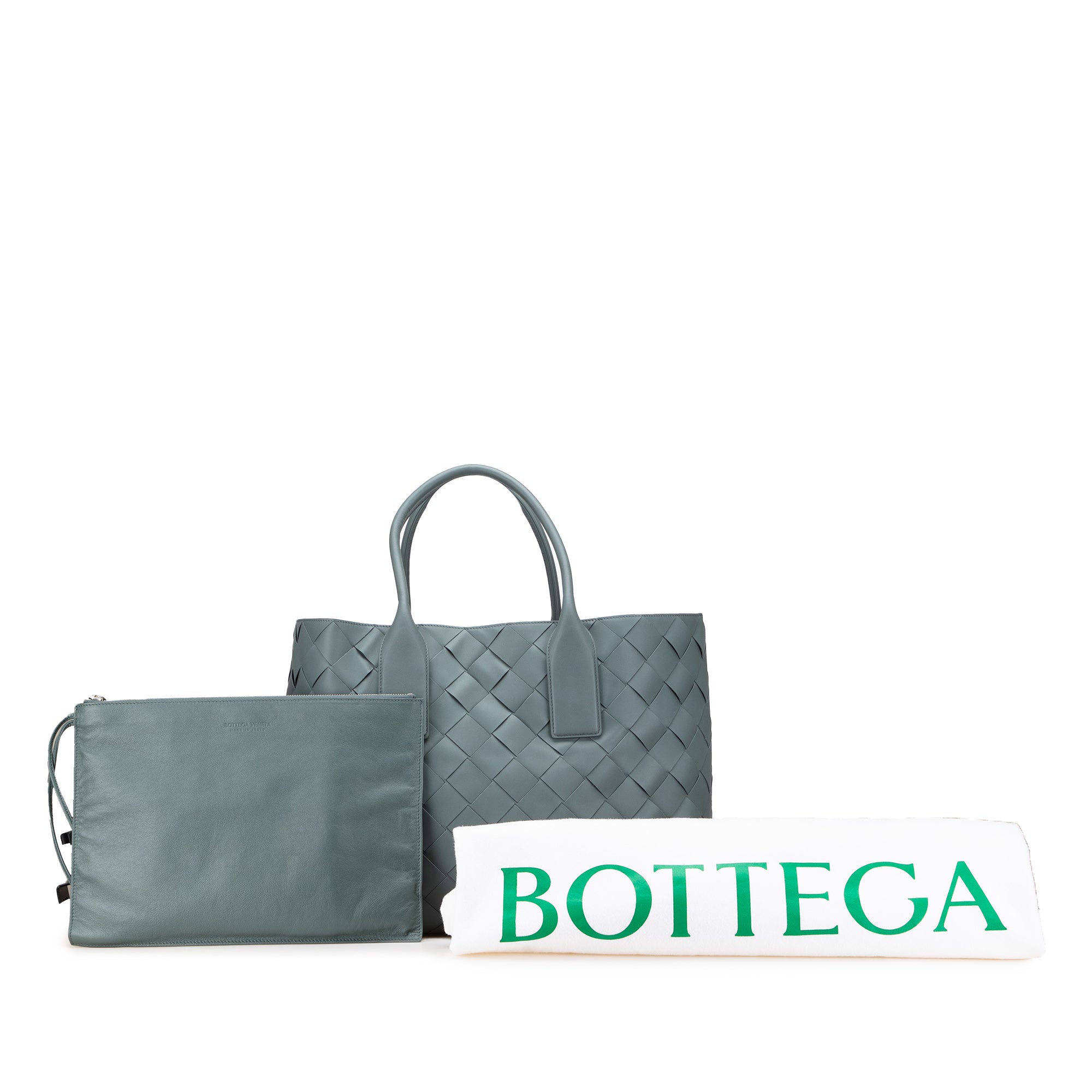 Lambskin Maxi Intrecciato Tote