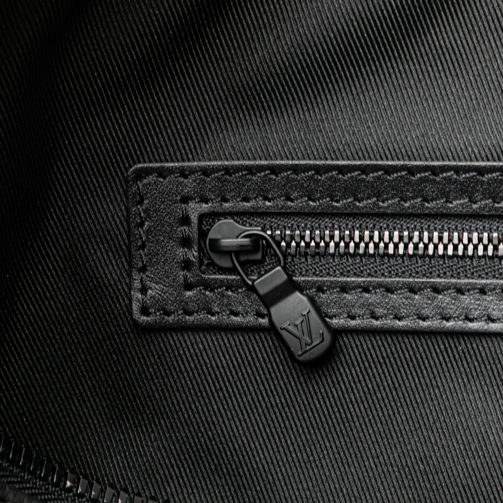 Monogram Taurillon Keepall Bandouliere 50