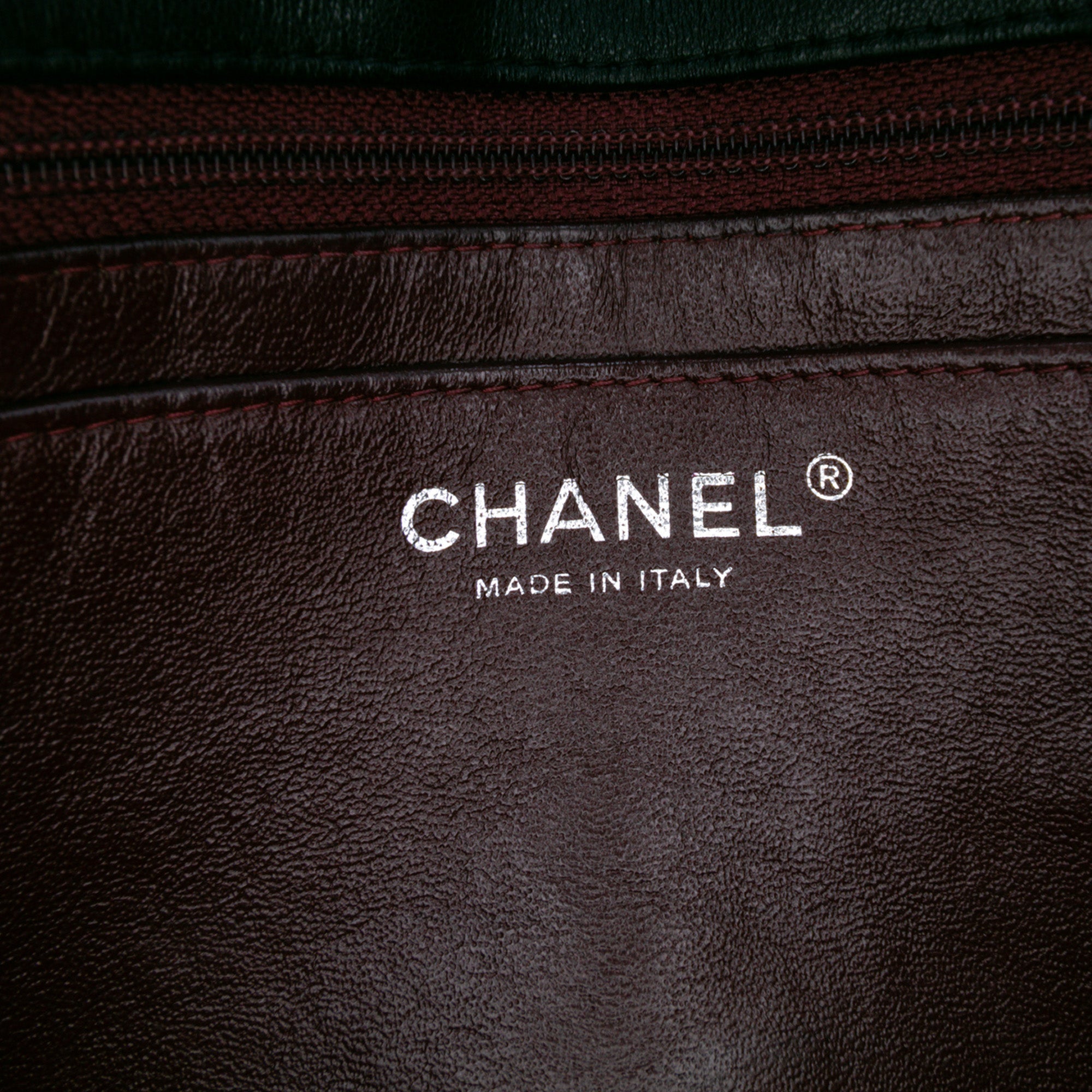 Maxi Classic Lambskin Single Flap