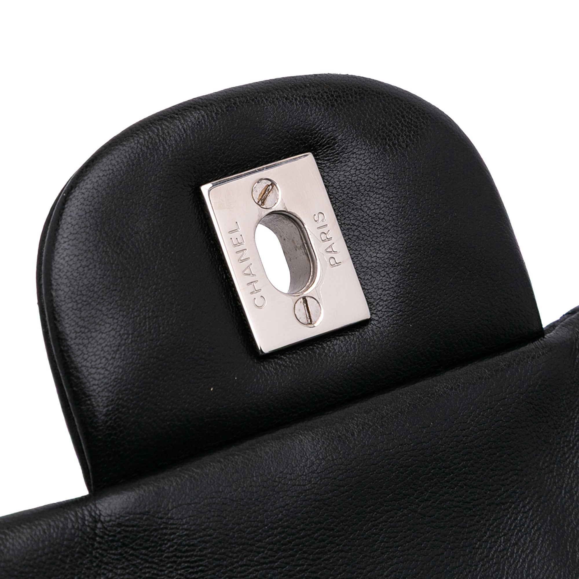 Maxi Classic Lambskin Single Flap