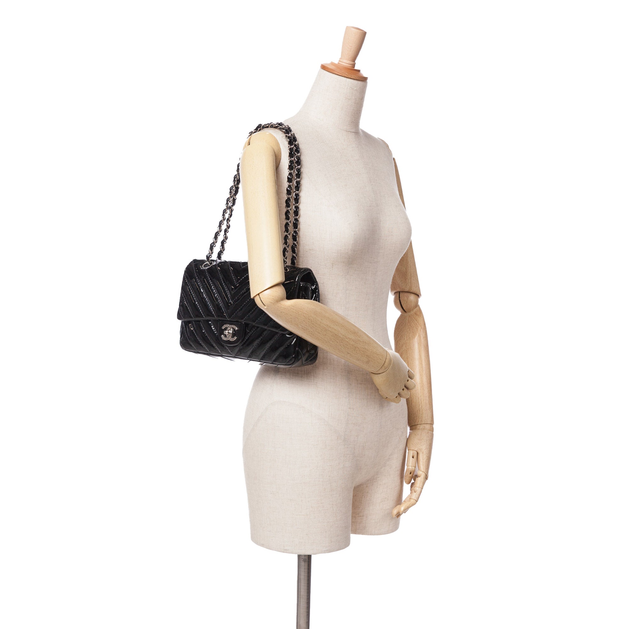 Chanel Medium Classic Chevron Patent Double Flap