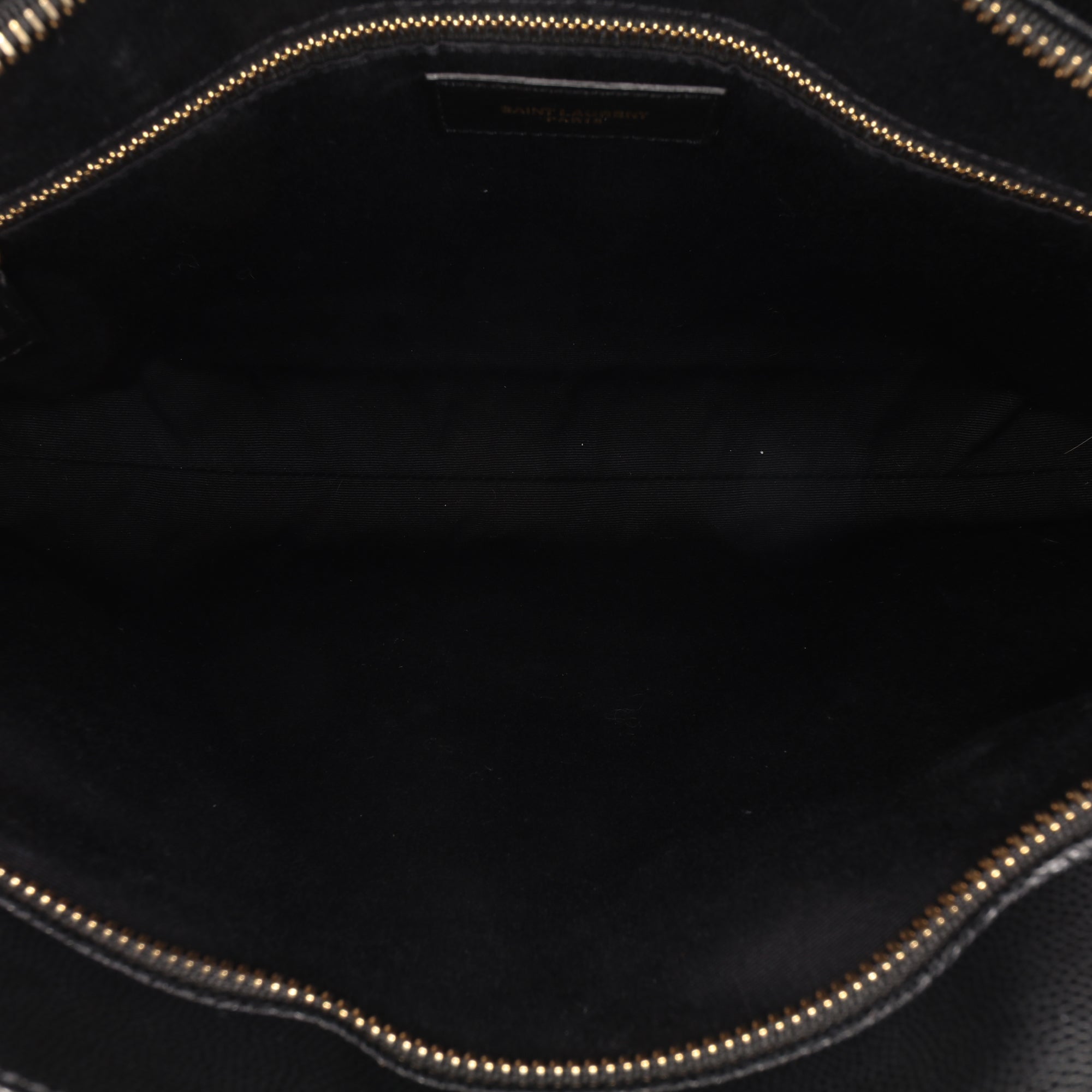 Medium Chevron Grain De Poudre Tribeca Shopping Tote