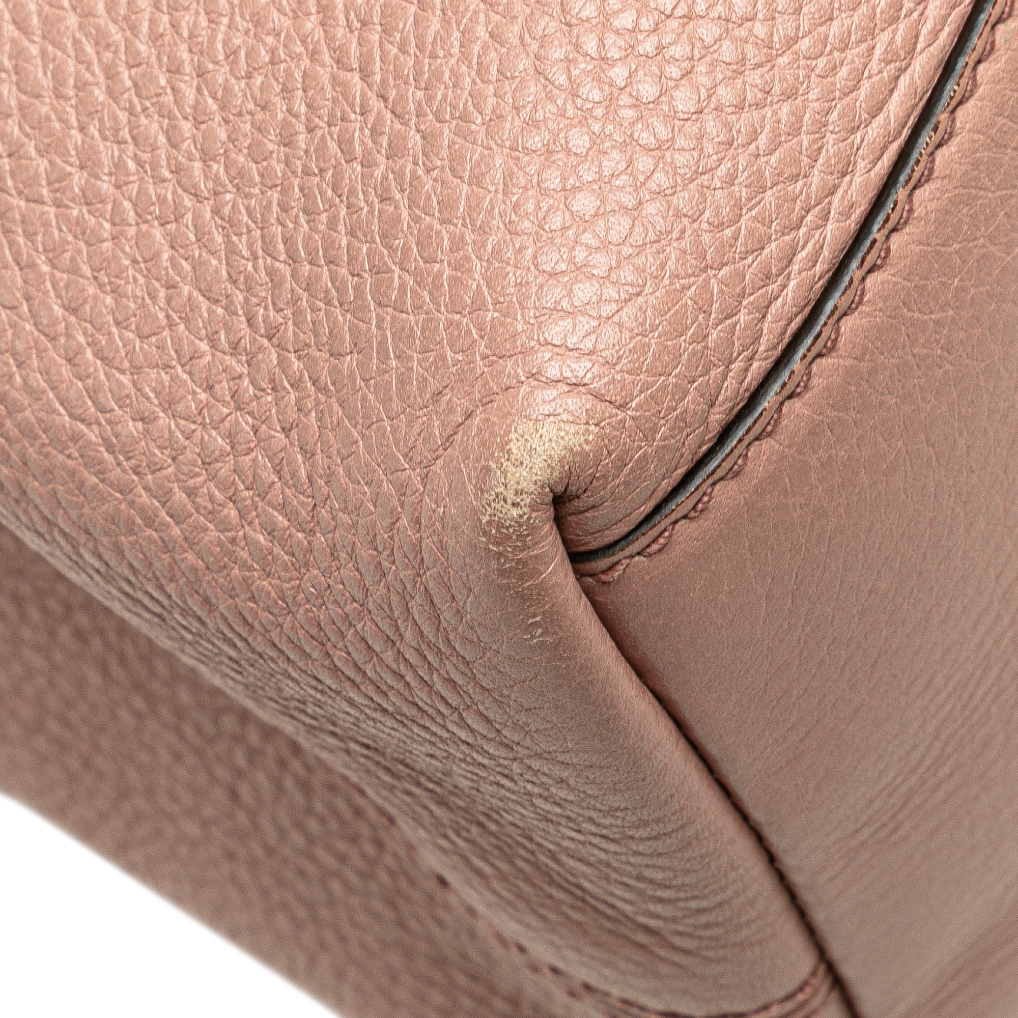 Gucci Medium Calfskin Soho Chain Tote