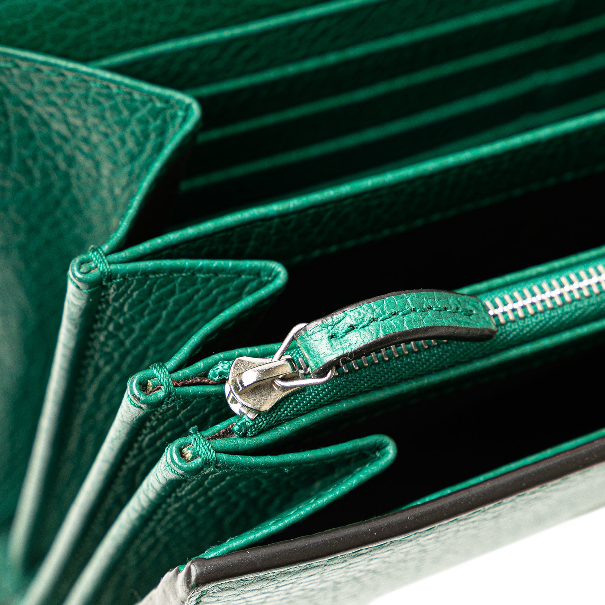 Gucci Calfskin Dionysus Wallet on Chain
