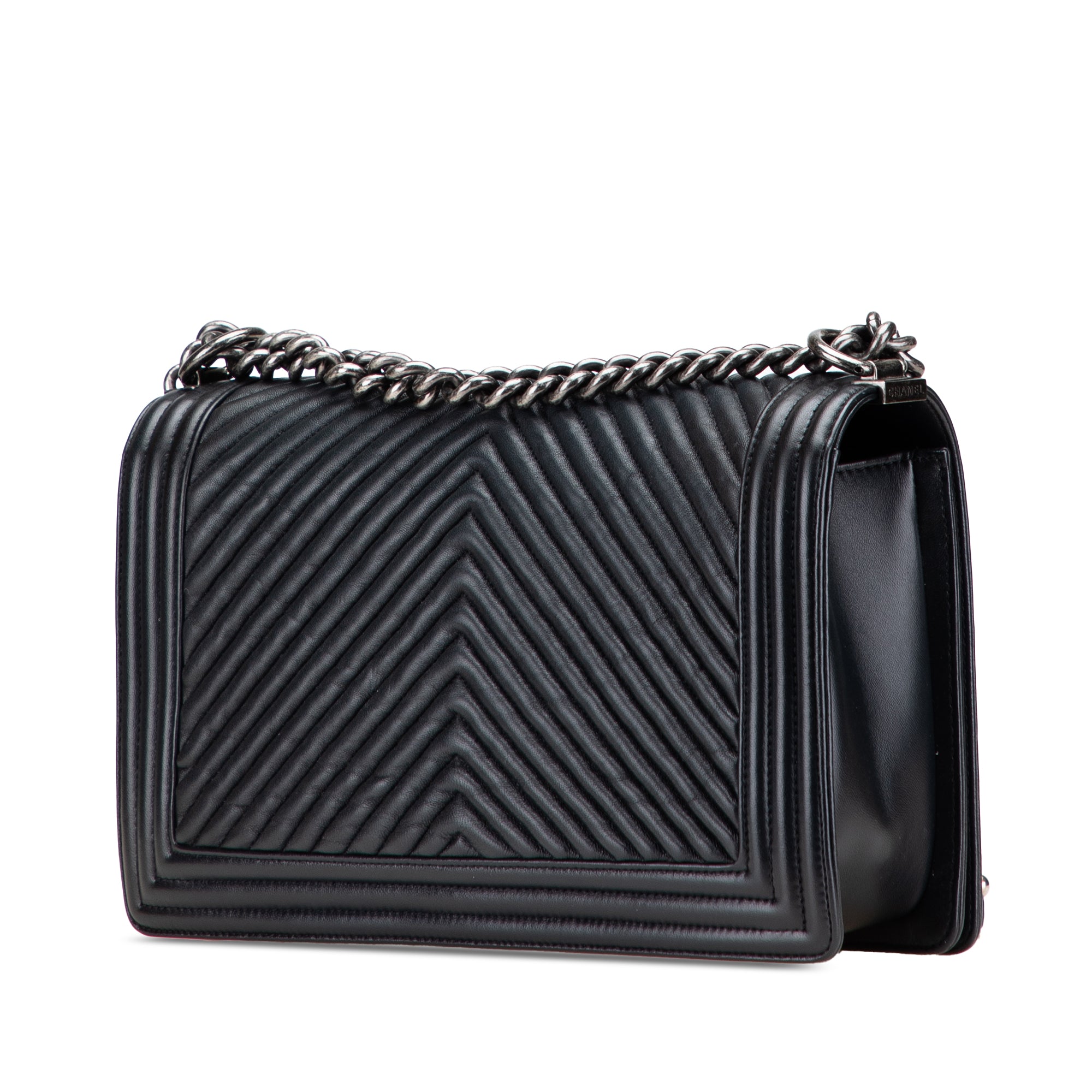 Medium Chevron Wrinkled Lambskin Boy Flap