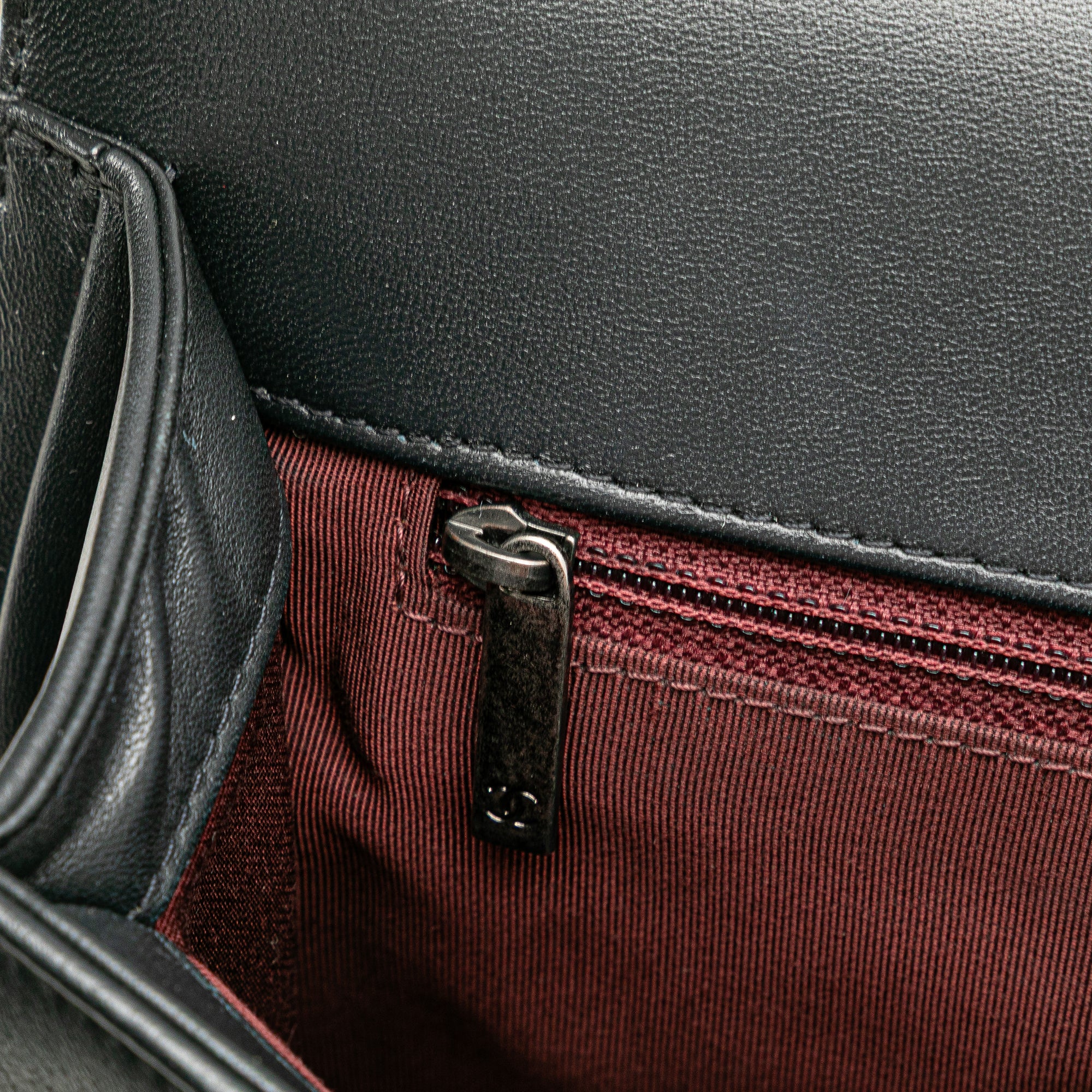 Medium Chevron Wrinkled Lambskin Boy Flap