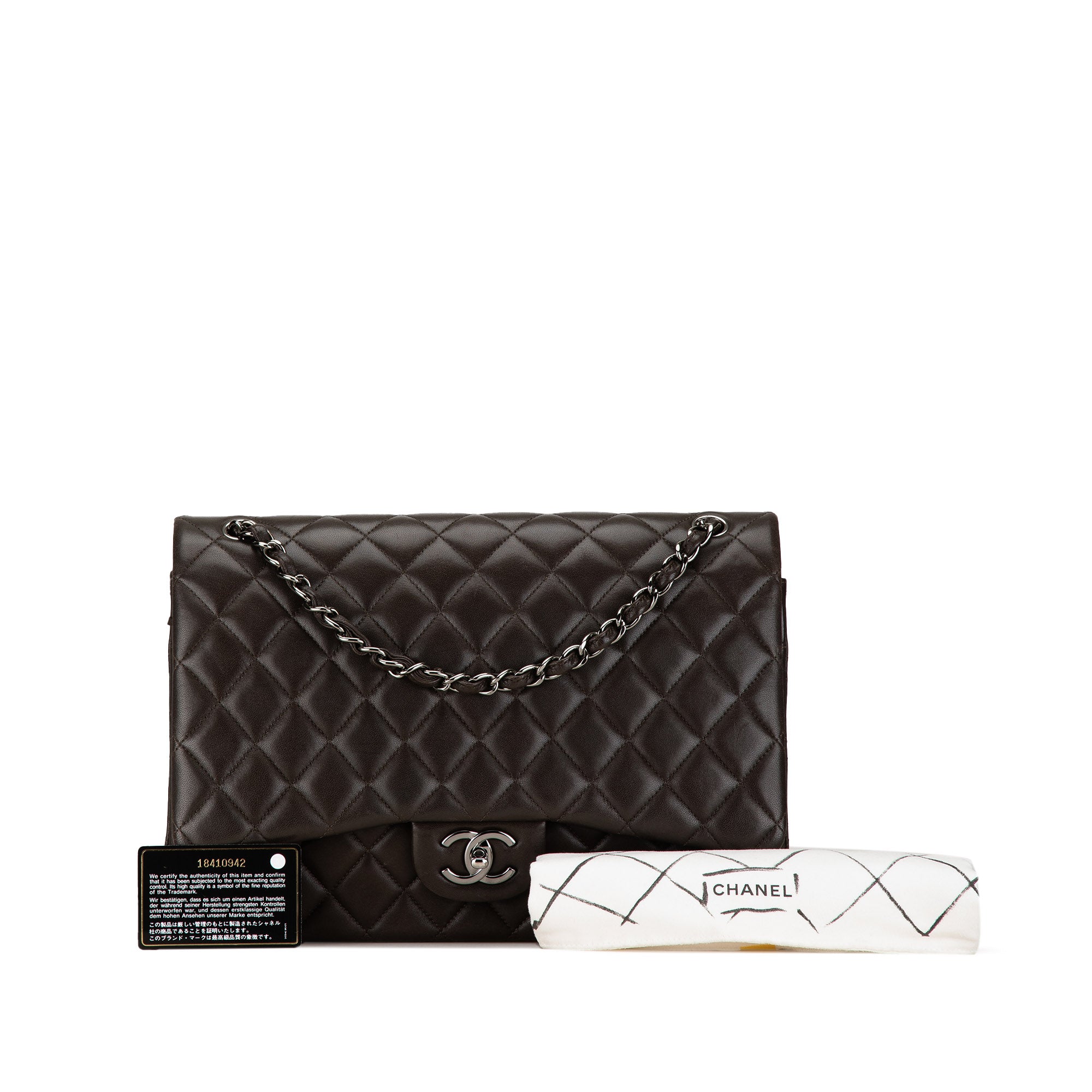 Maxi Classic Lambskin Double Flap