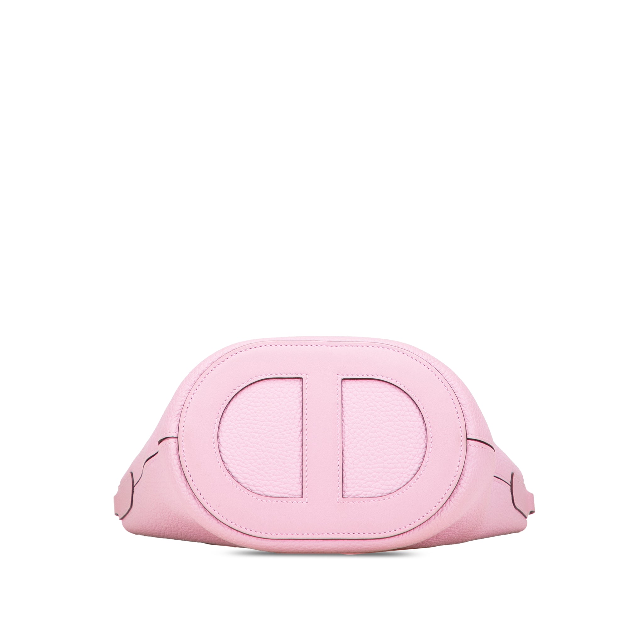 Clemence and Swift In The Loop 18