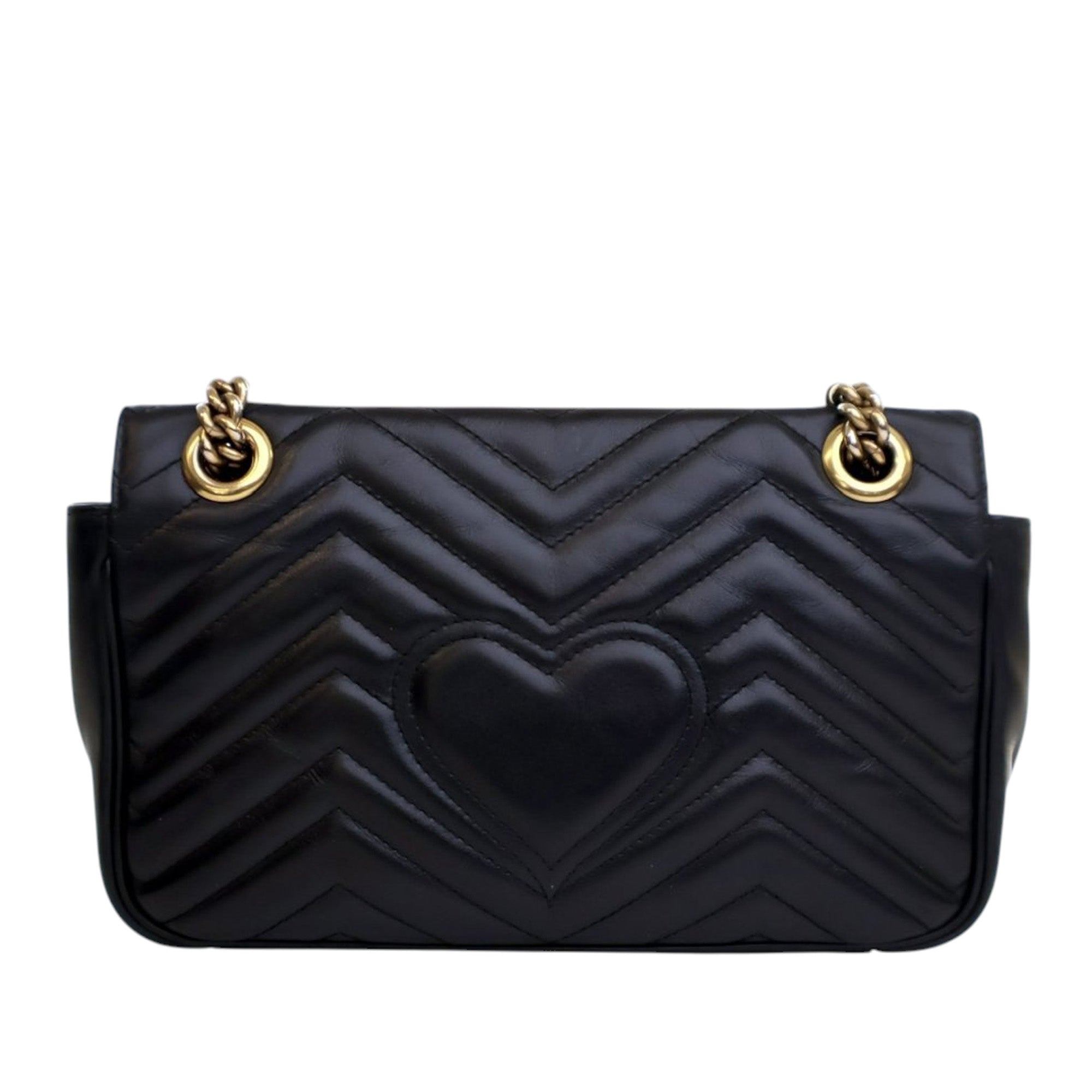 Medium GG Marmont Matelasse Leather Shoulder Bag