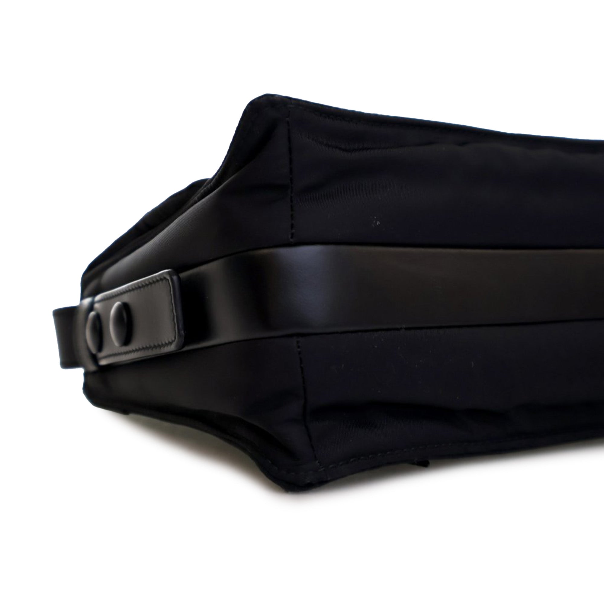 Small Re Nylon Padded Traveller Shoulder Bag