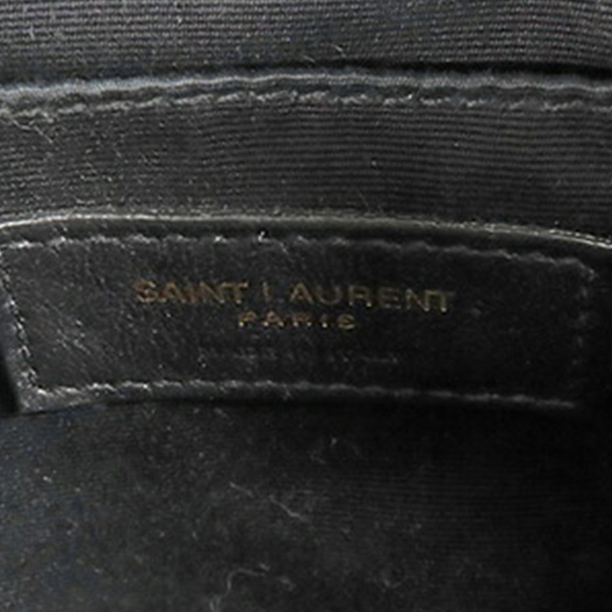 Saint Laurent Grain De Poudre Chevron Round Vinyle Camera Bag