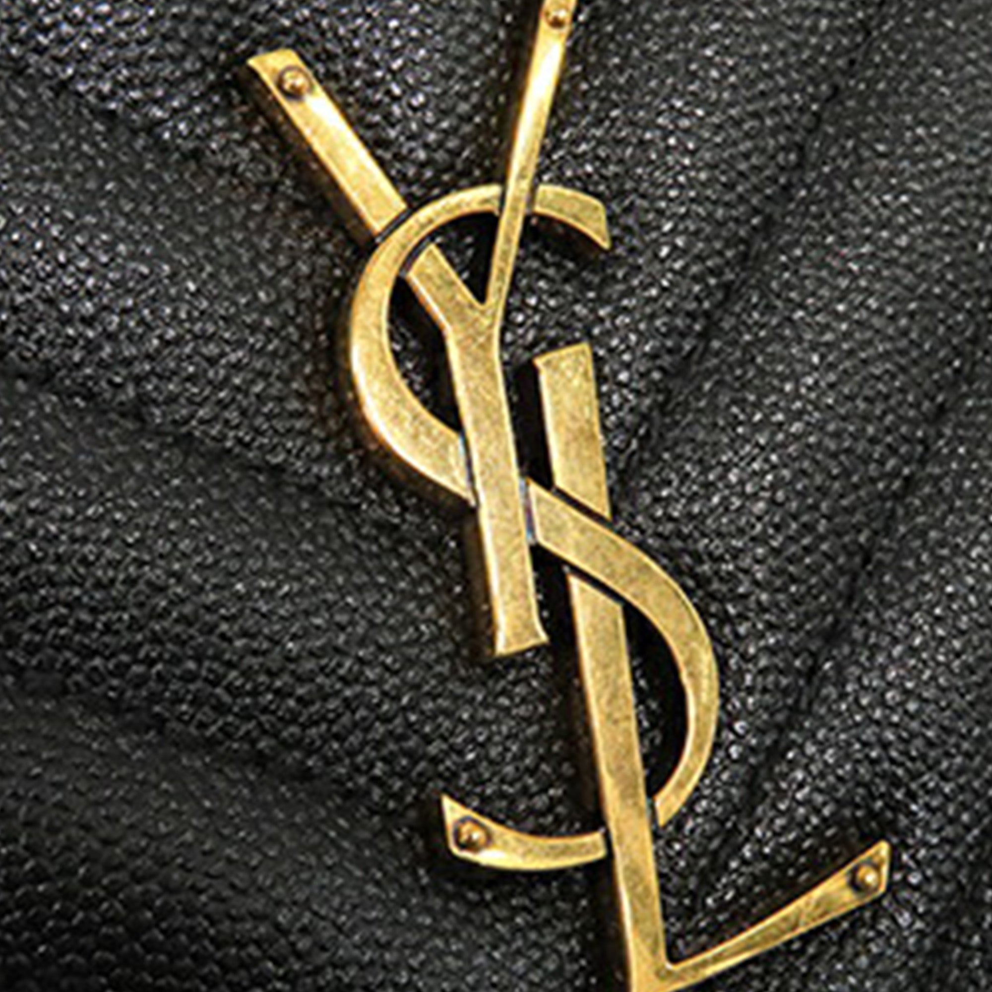 Saint Laurent Grain De Poudre Chevron Round Vinyle Camera Bag