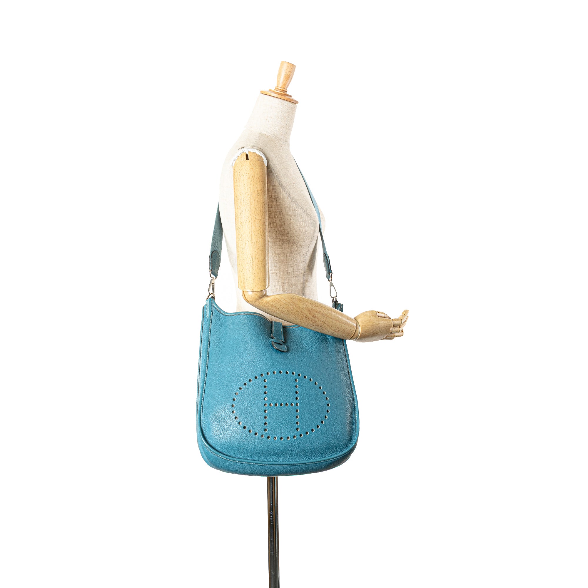 Clemence Evelyne II GM