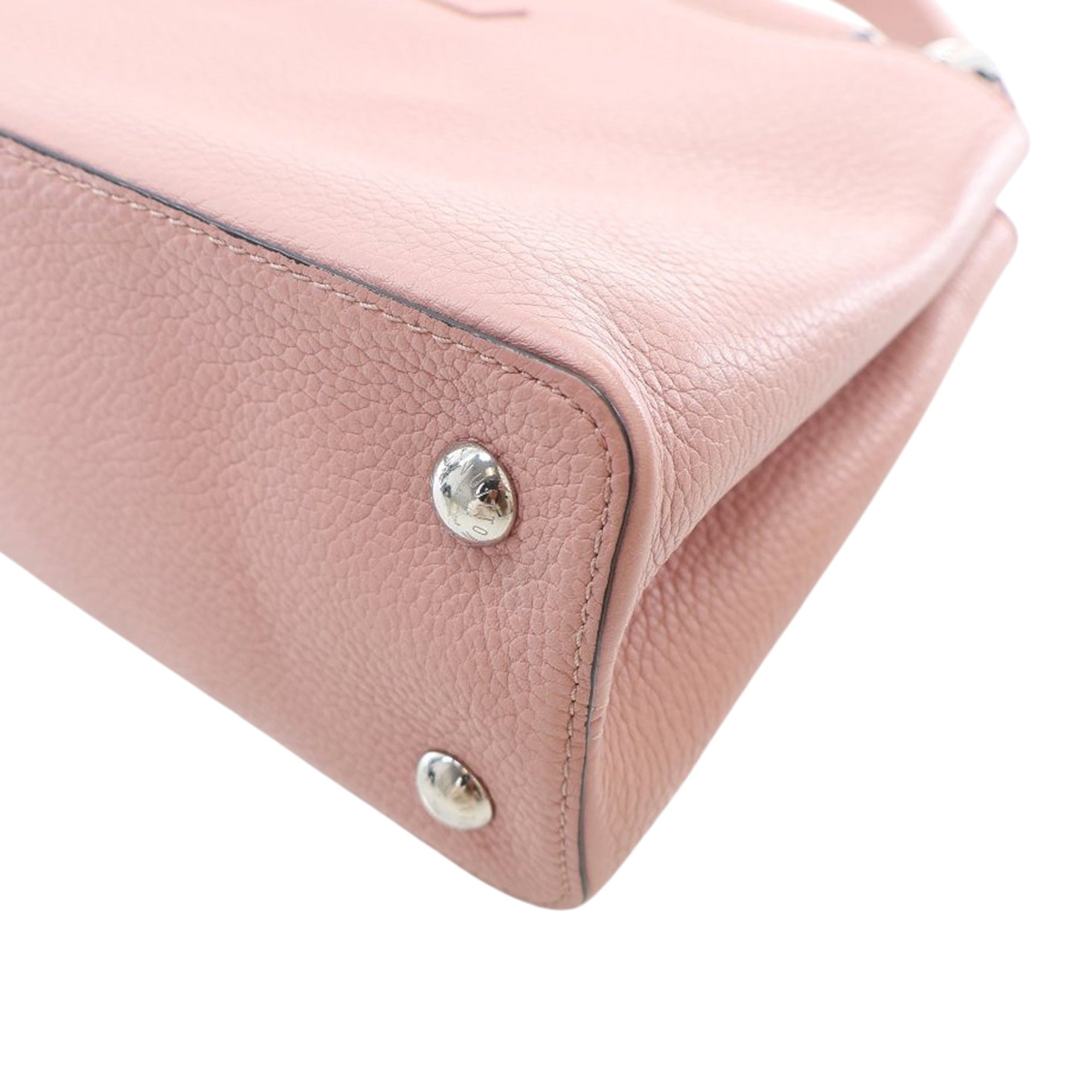 Louis Vuitton Taurillon Capucines PM