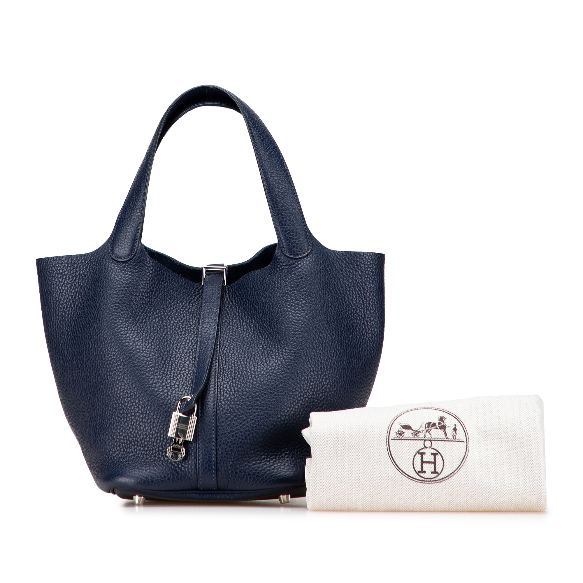 Hermès Clemence Picotin Lock 22