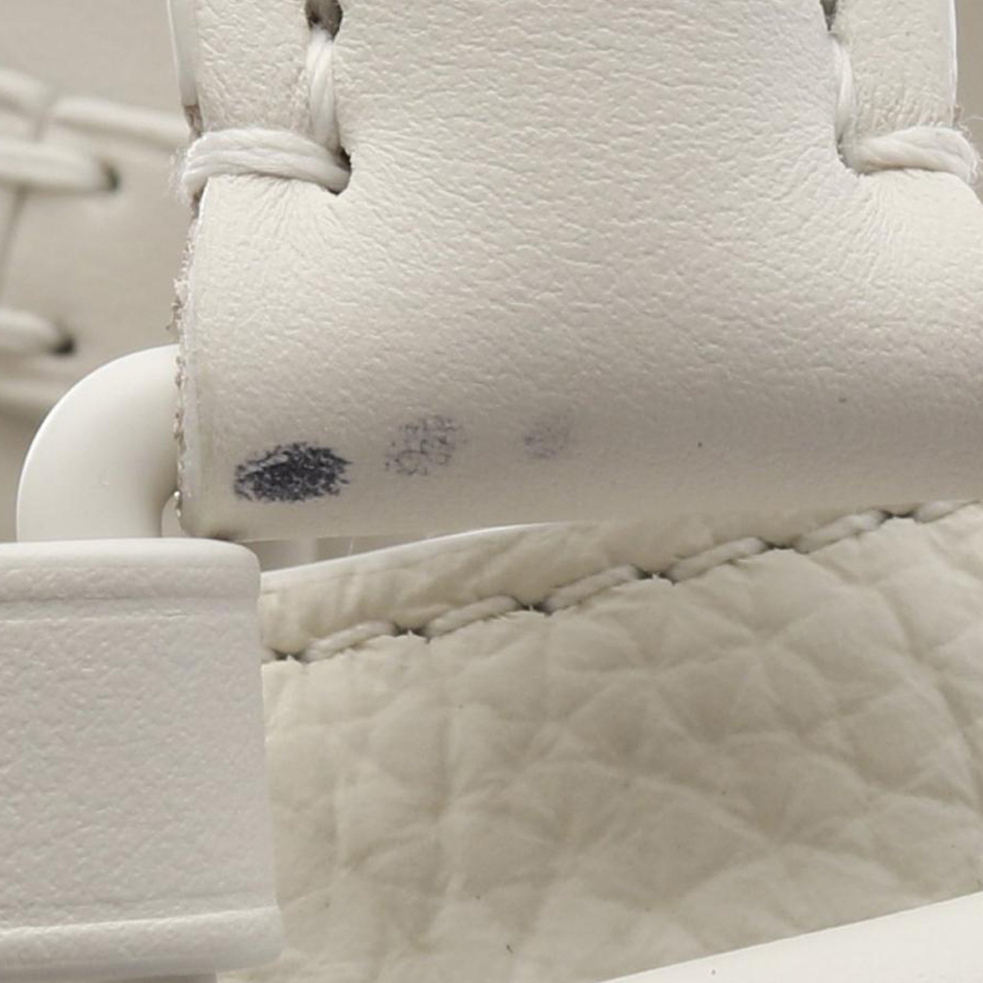 Monogram Taurillon Sac Plat 24H Tote