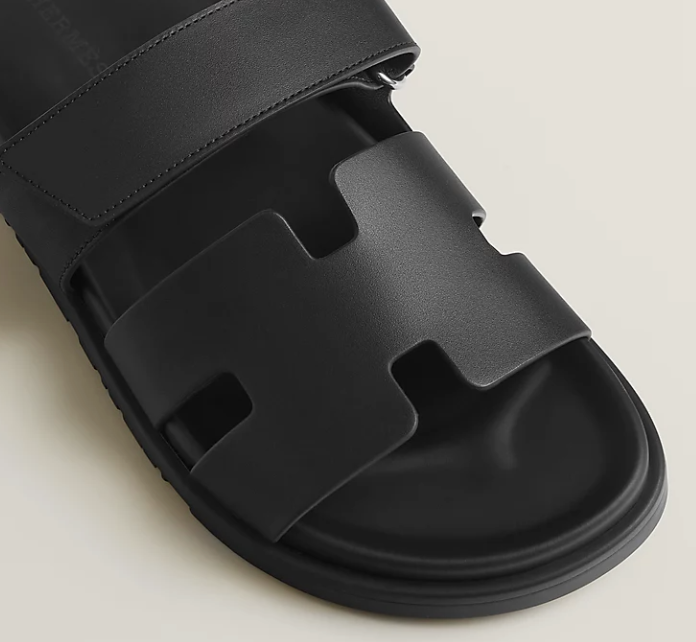Hermès Chypre Sandal Calfskin Noir