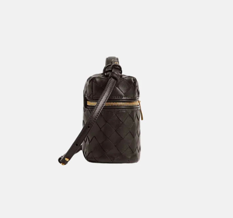 Bottega Veneta Bang Bang Intrecciato Vanity Case Fondant