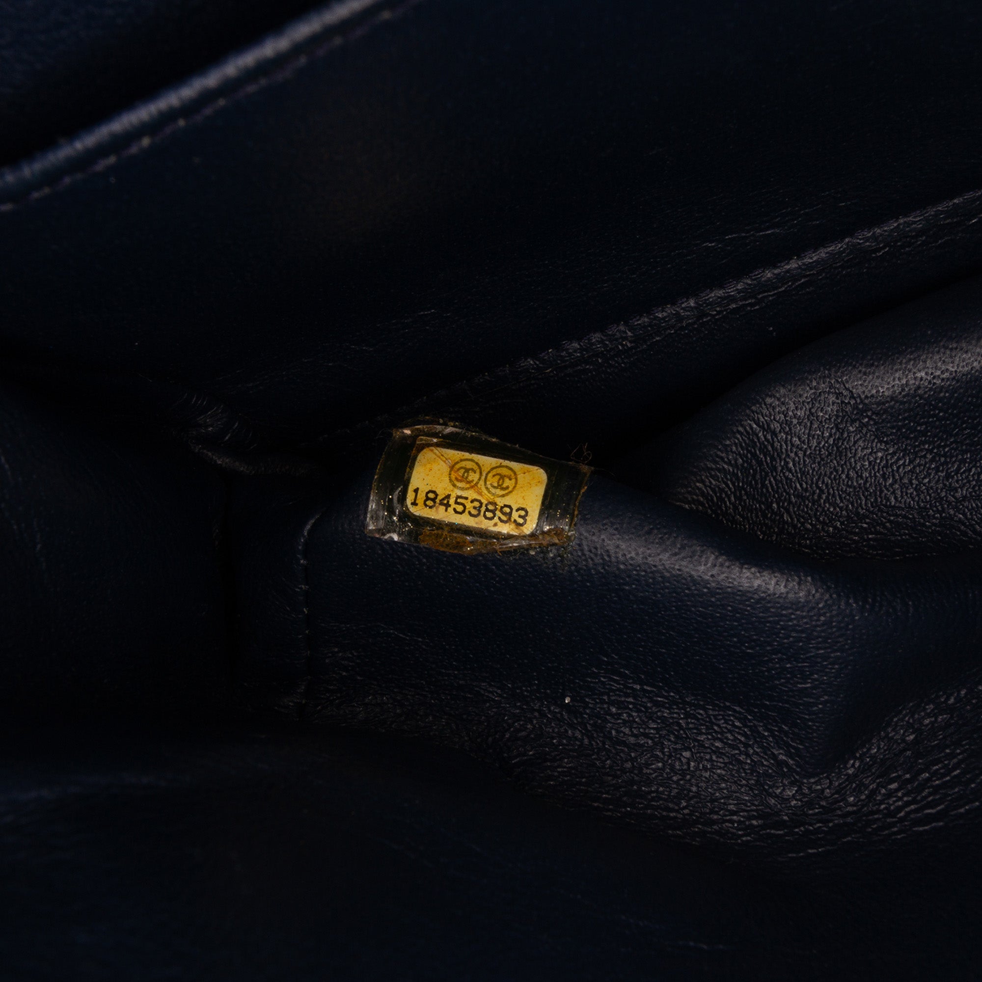 Medium Classic Patent Double Fla
