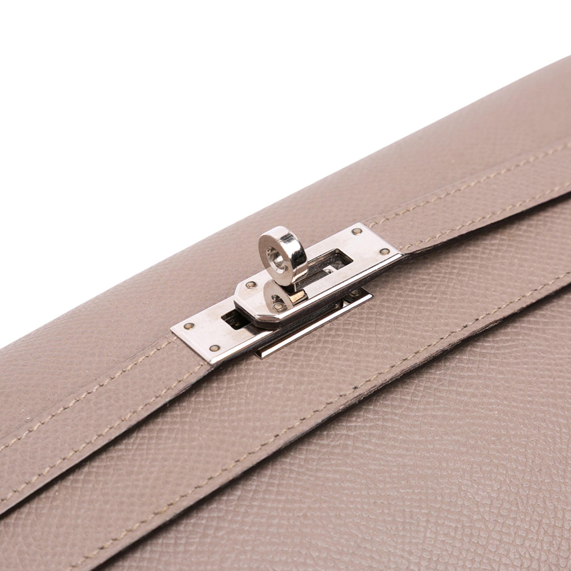 Epsom Kelly Longue Wallet