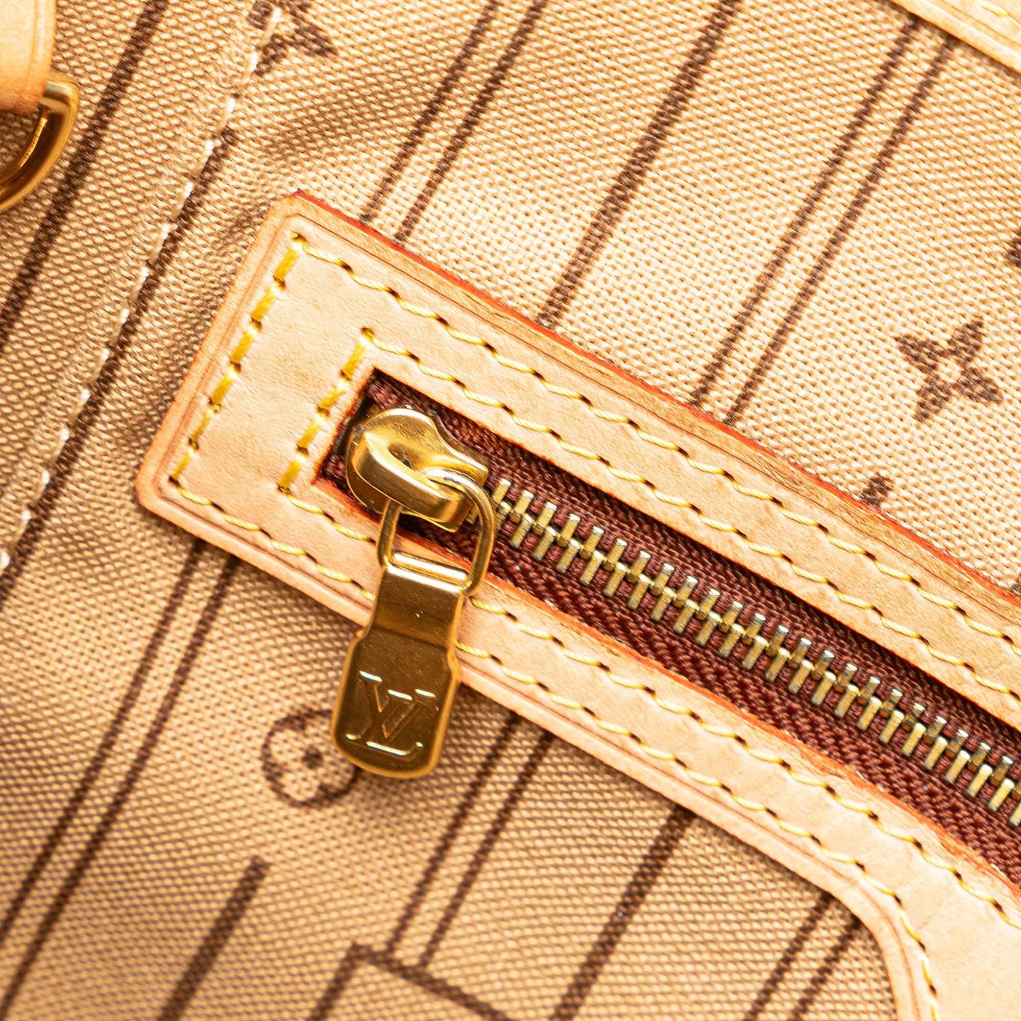 Louis Vuitton Monogram Neverfull PM