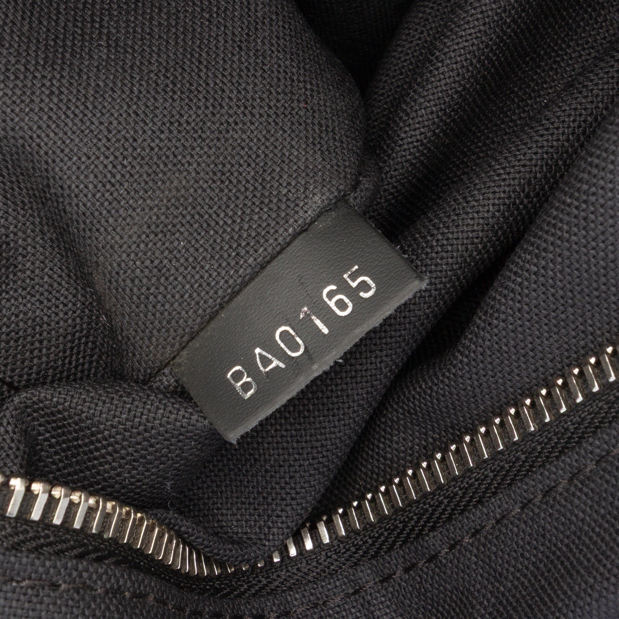 Louis Vuitton Damier Graphite Skyline - The Boutique